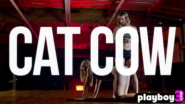 Big tits blonde MILF Riley Reyes stretching session with sexy babe Sarati