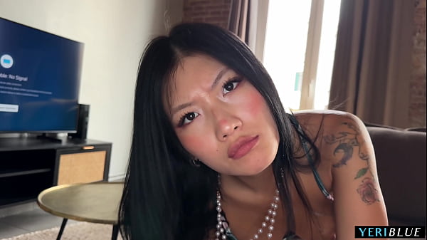 He caught his chinese step sister sending nudes!